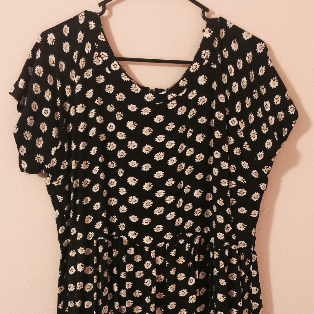 Liberty Love Black Daisy Dress - Women's sz XL